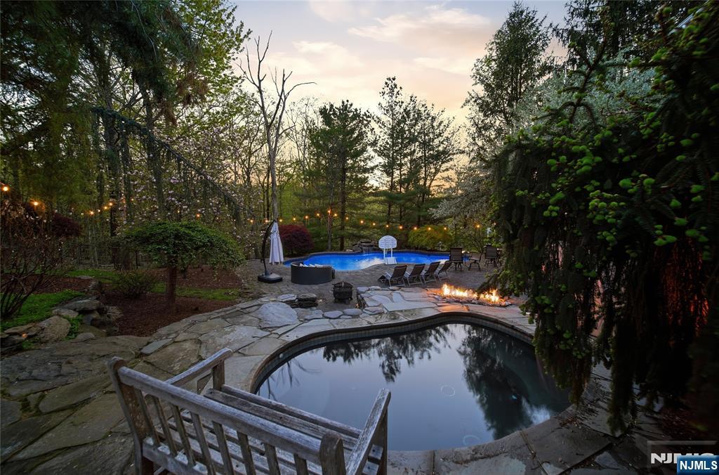 43 Walsh Drive, Mahwah, NJ 07430 Listing Photo  44