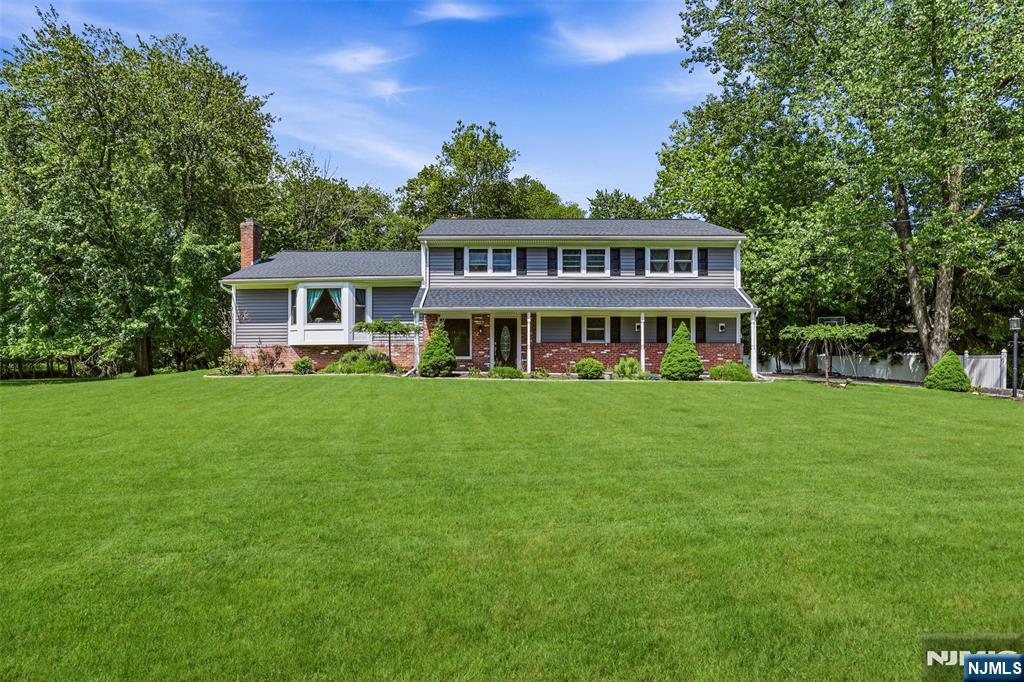 469 White Birch Drive