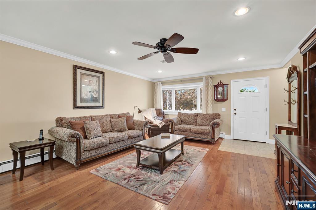 195 Cabrillo Boulevard - Photo 4