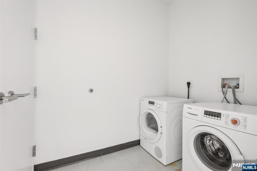1 Executive, #311, Fort Lee, NJ 07024 Listing Photo  32