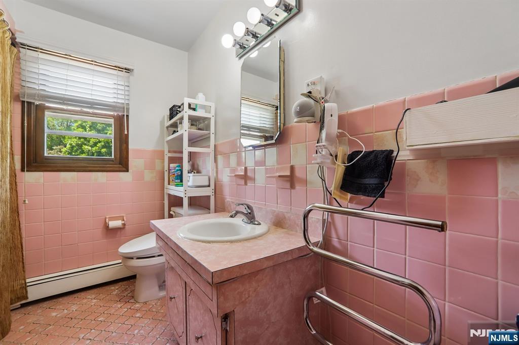 355 Chestnut Avenue — photo 18