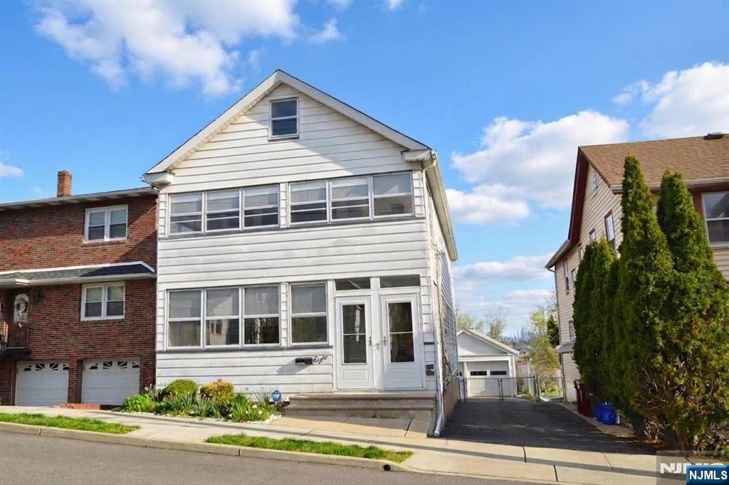 8 Witherspoon Street - Photo 1
