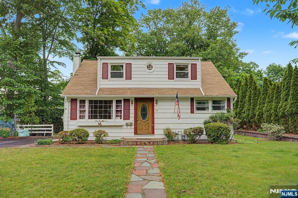 40 Dacotah Avenue - Photo 2