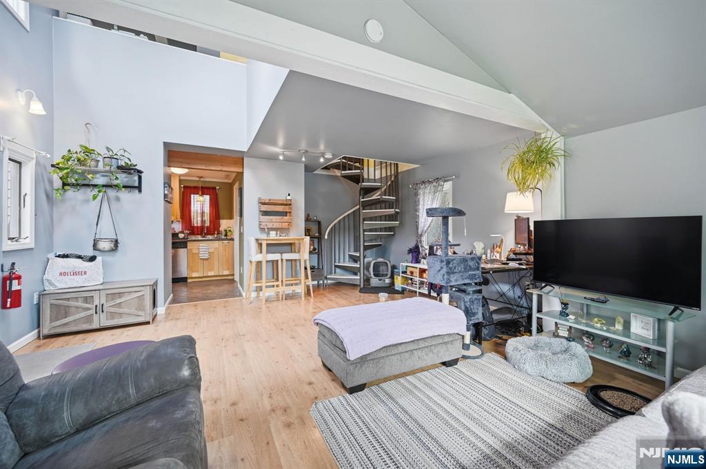48 Goldfinch Lane - Photo 4