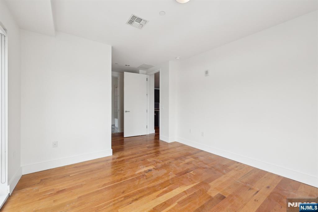 1 Executive, #605, Fort Lee, NJ 07024 Listing Photo  31
