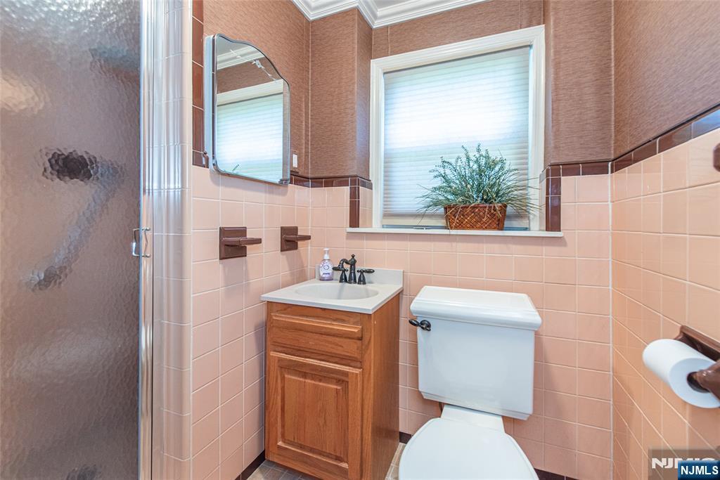 17 Morningside Circle, Little Falls, NJ 07424 Listing Photo  20