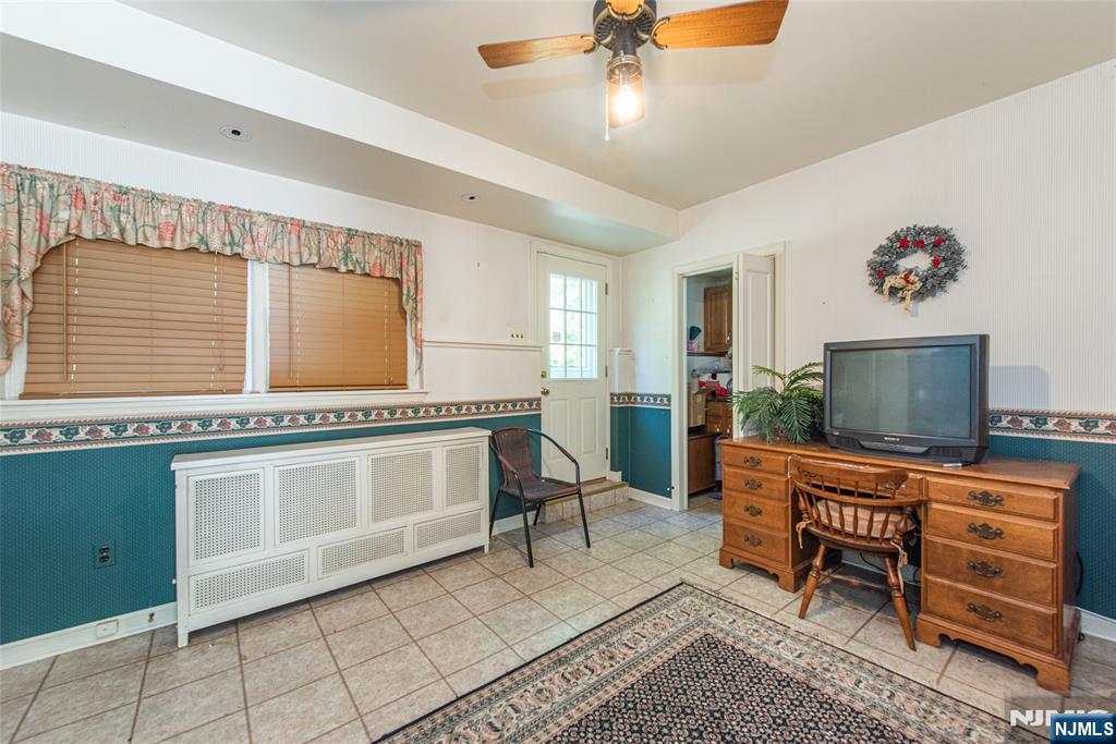 17 Morningside Circle, Little Falls, NJ 07424 Listing Photo  21
