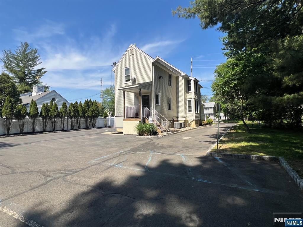 772 Union Boulevard — photo 6
