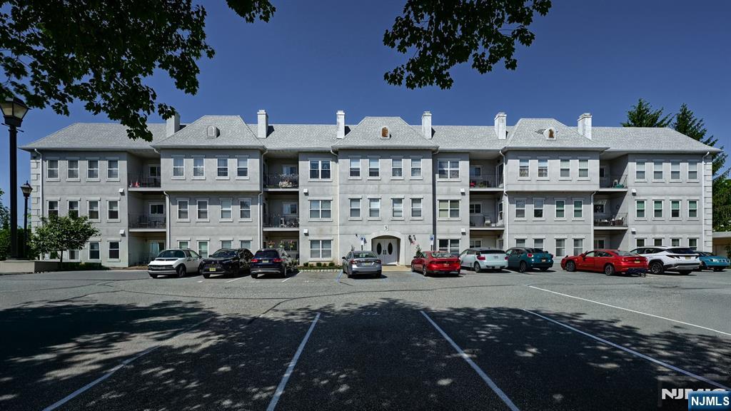 Homes for sale in Wayne, NJ | 502 Brittany Dr #502, Wayne, NJ 07470 | MLS# 26018222