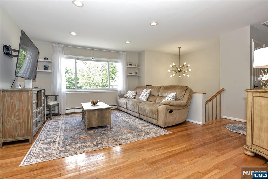 202 Lake Shore Drive - Photo 3