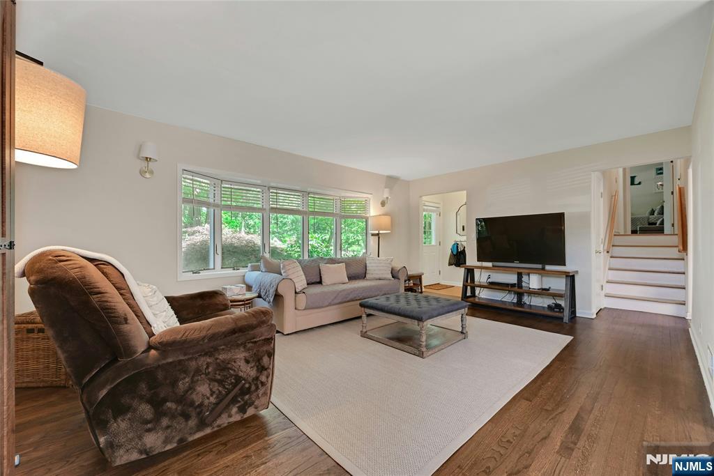 60 Everdell Avenue - Photo 5