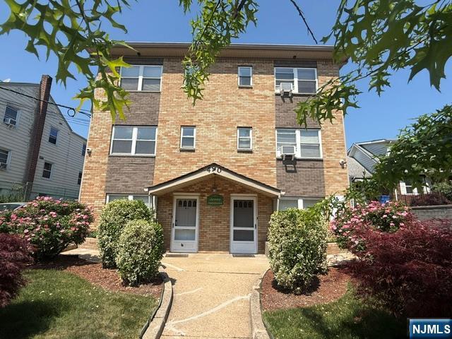 490 Union Avenue - Photo 1