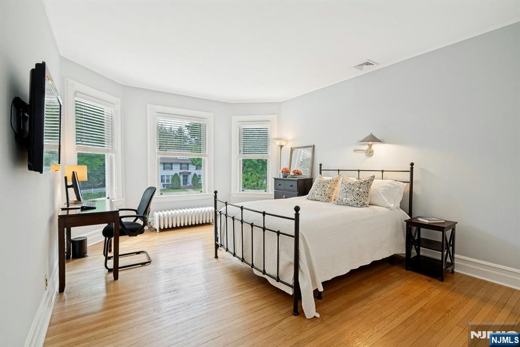 141 W End Avenue, Ridgewood, NJ 07450 Listing Photo  17