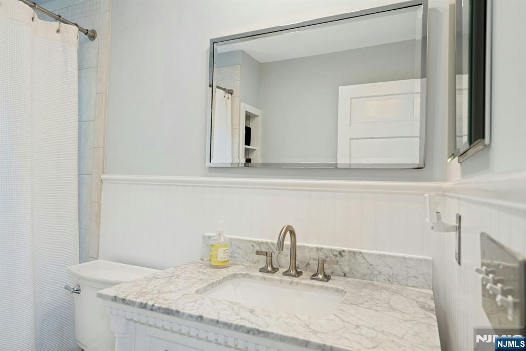 141 W End Avenue, Ridgewood, NJ 07450 Listing Photo  19