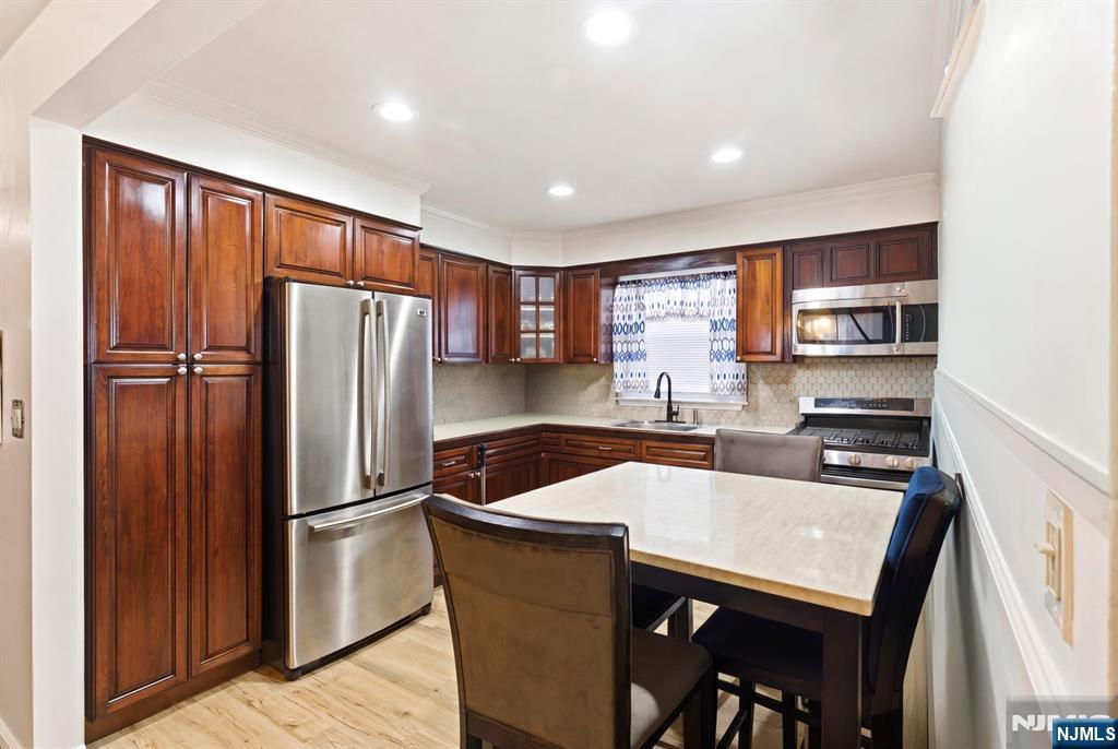 126 Franklin Terrace, Irvington, NJ 07111 Listing Photo  6
