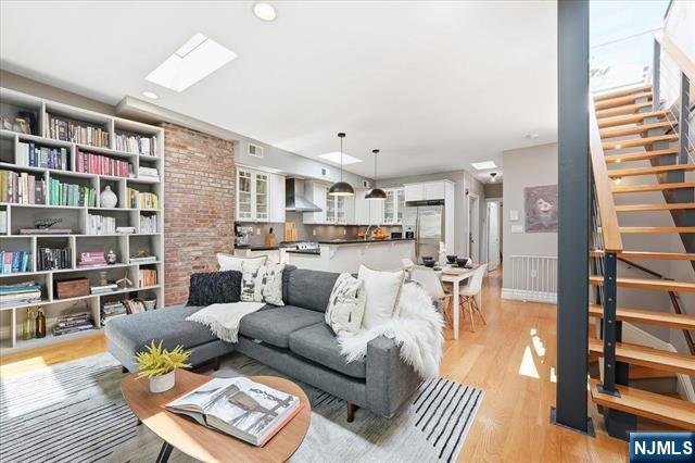247 2nd Street 3 - Photo 2