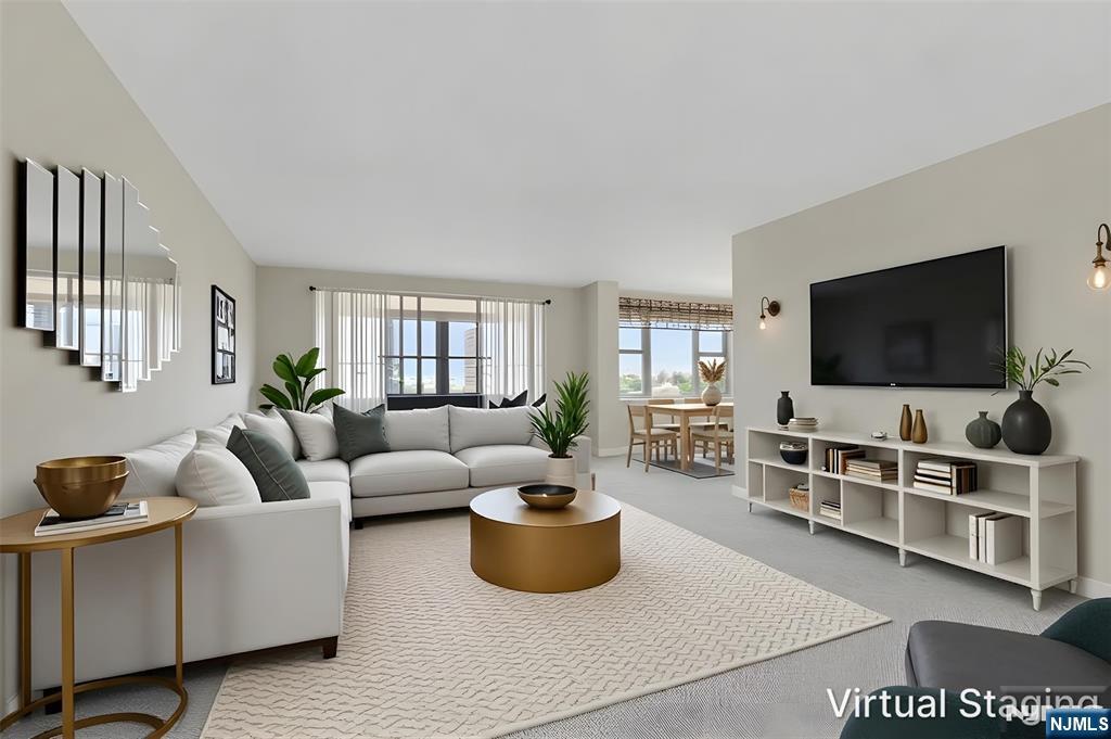 2000 Linwood Ave #15 H, Fort Lee, NJ 07024