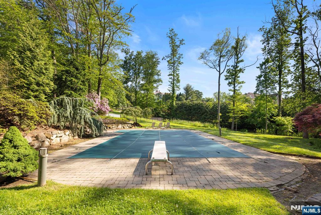 165 Hoover Drive, Cresskill, NJ 07626 Listing Photo  29