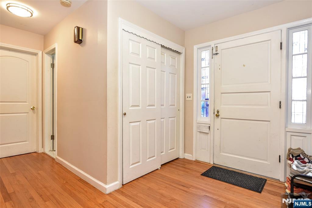 84 Burton Ave, Hasbrouck Heights, NJ 07604