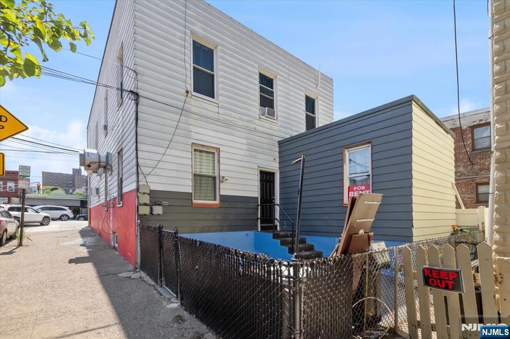 6245 Kennedy Boulevard — photo 32