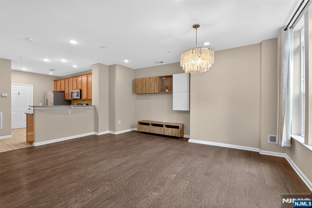 93 Wesmont Drive - Photo 4