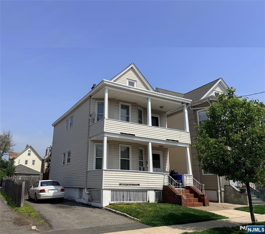 67 Grand St, Garfield, NJ 07026