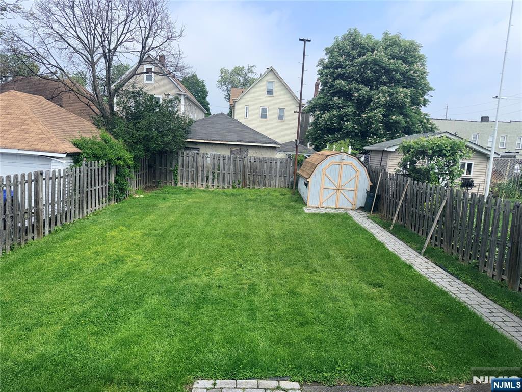 67 Grand St, Garfield, NJ 07026