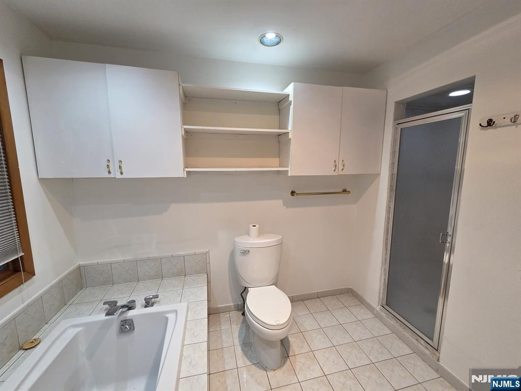 5 Mountain, #Left, Westwood, NJ 07675 Listing Photo  11