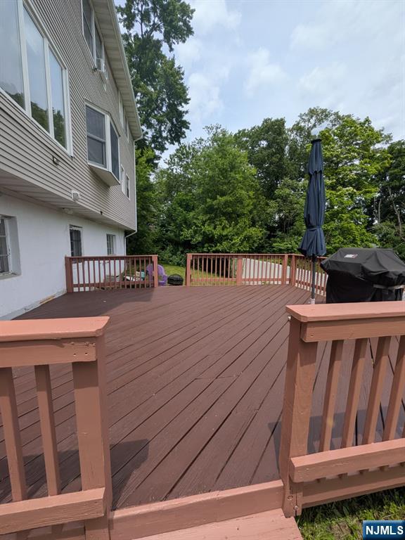 5 Mountain, #Left, Westwood, NJ 07675 Listing Photo  17