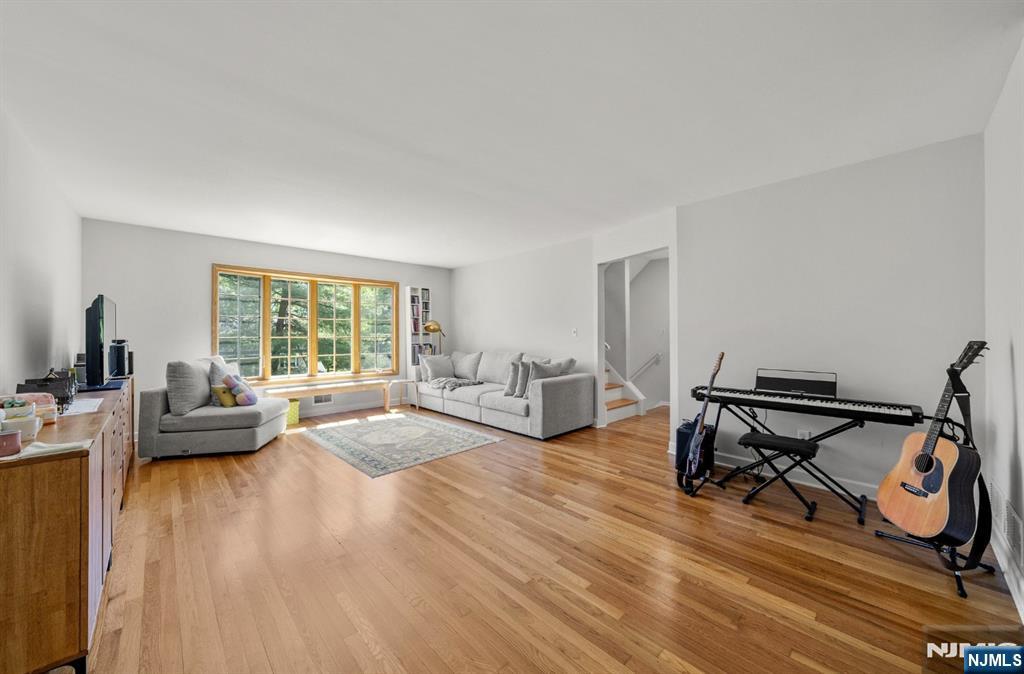 89 Forsythia Lane B - Photo 3