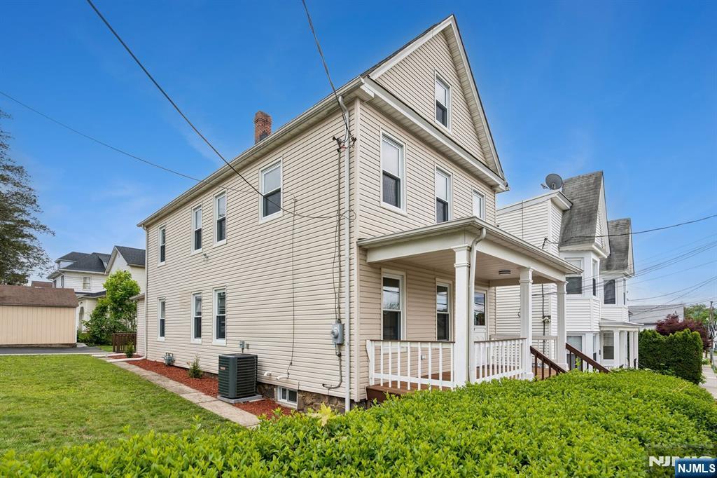 52 Central Avenue - Photo 5