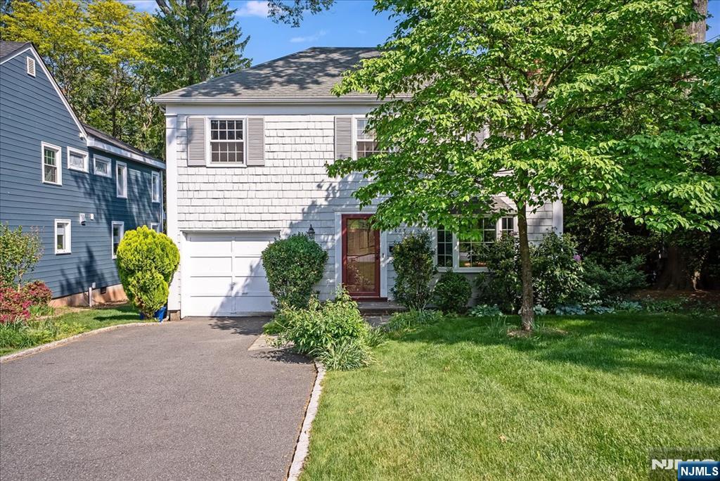 687 Grove Street - Photo 1