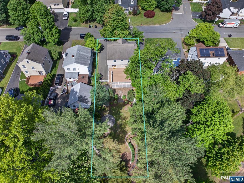 538 Coolidge Place, Paramus, NJ 07652 Listing Photo  41