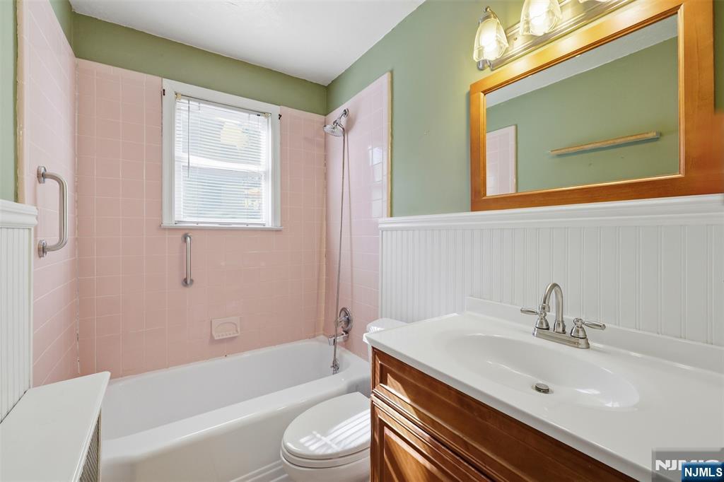 47 Christie Street, Ridgefield Park, NJ 07660 Listing Photo  19