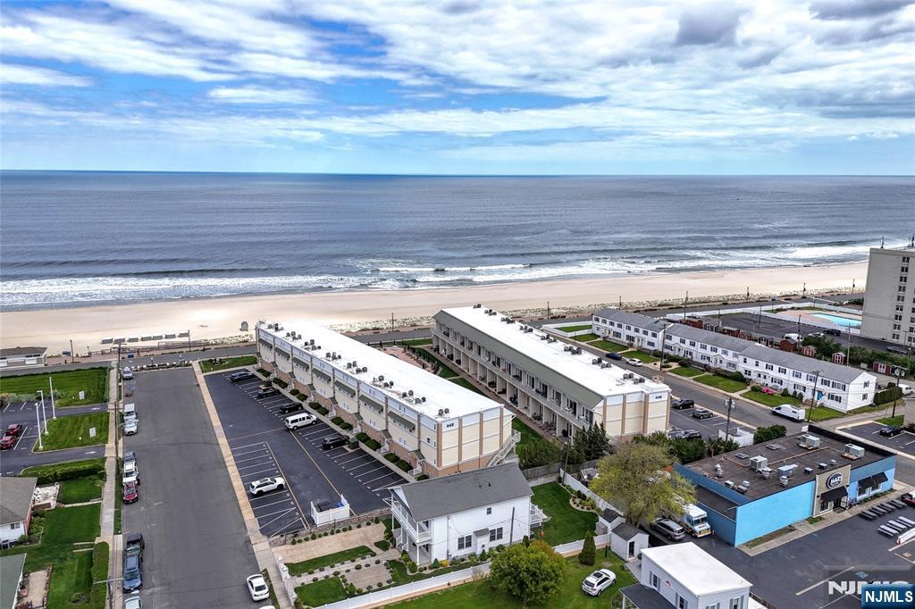 448 Ocean Avenue 25A - Photo 2
