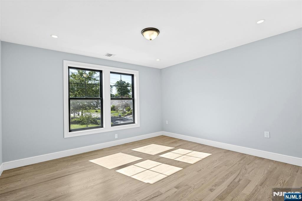 66 Westview Drive — photo 24