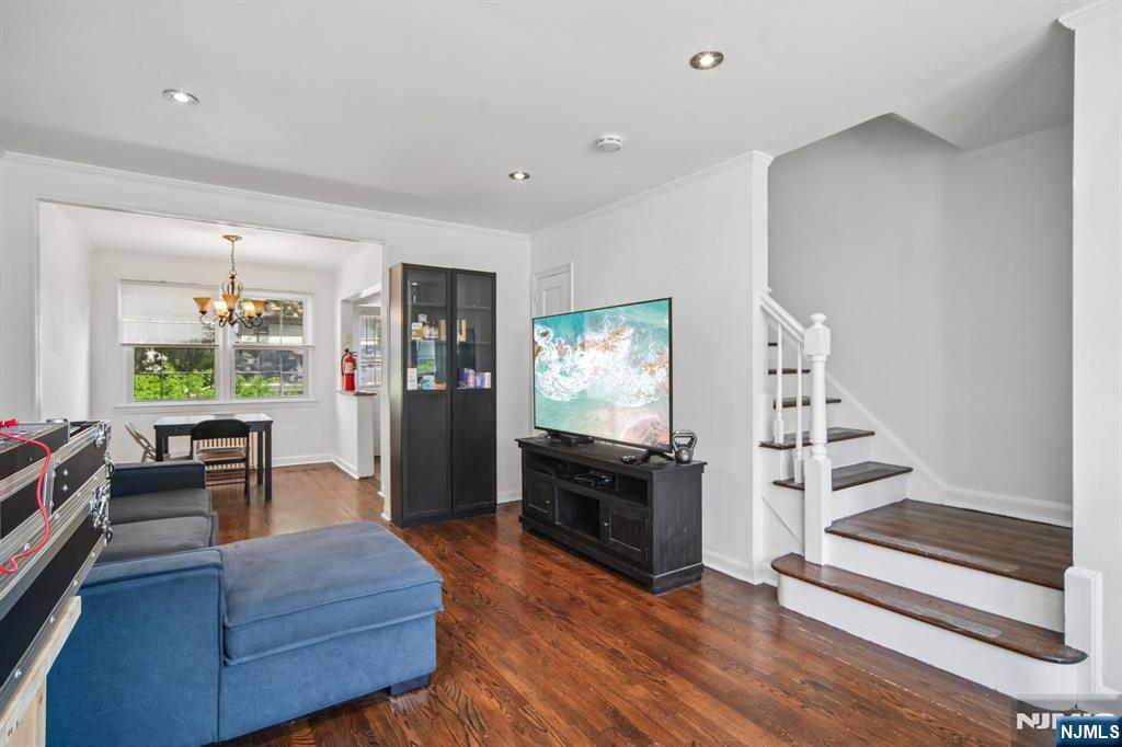 261 Elmwood A - Photo 4