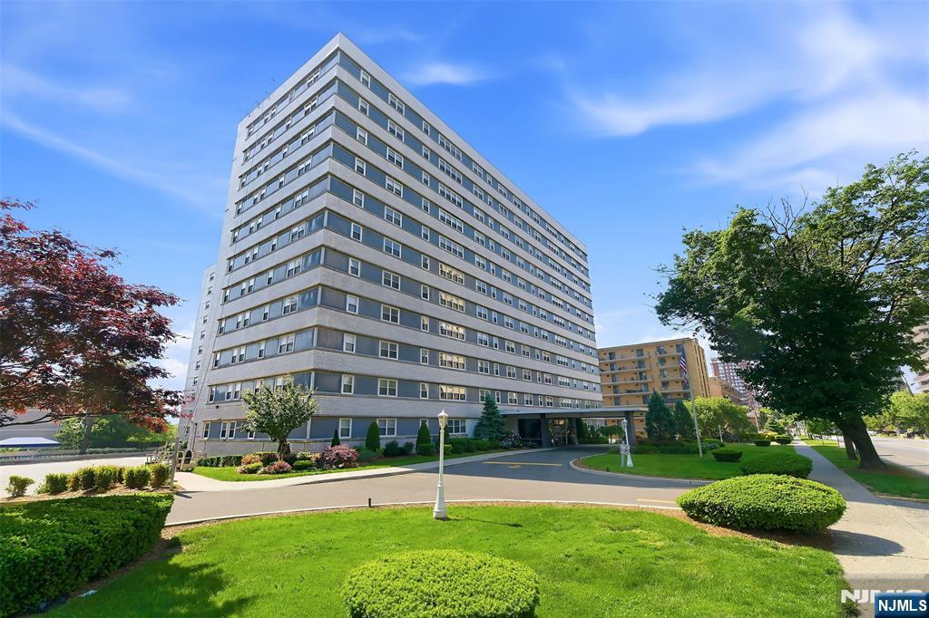 280 Prospect Avenue 8G - Photo 3