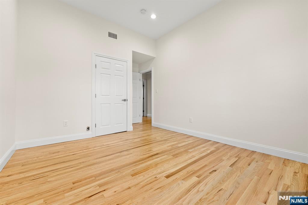 3013 High Street, Fair Lawn, NJ 07410 Listing Photo  29