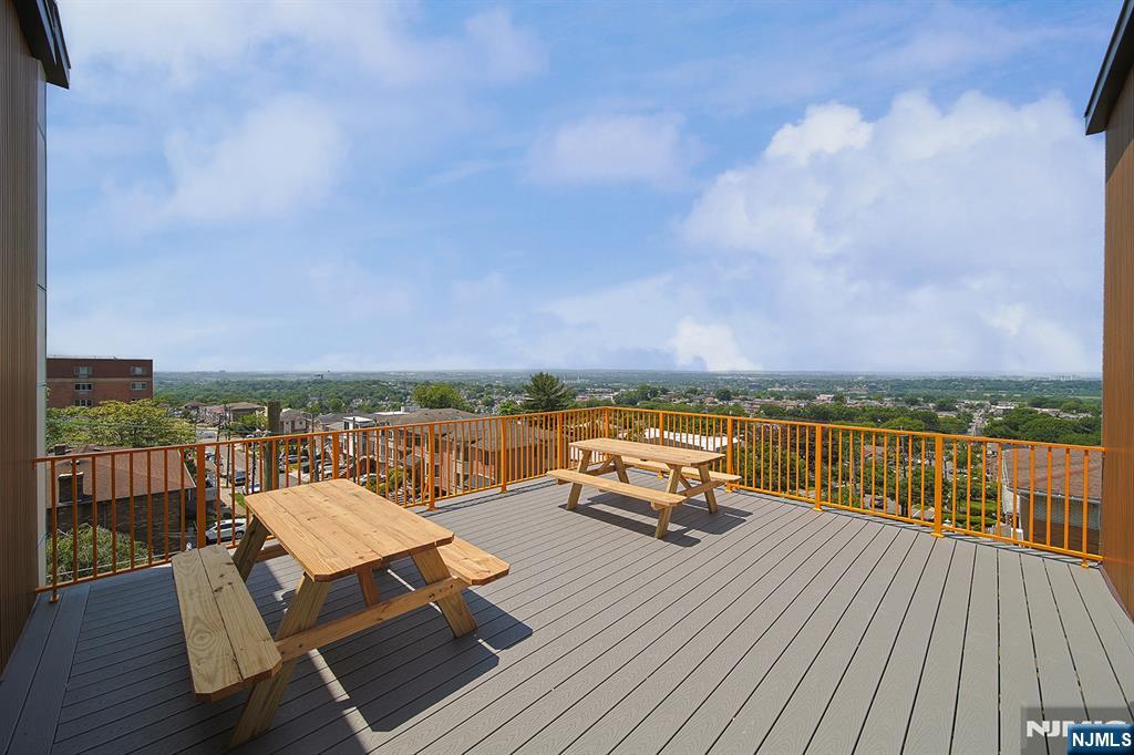 401 E Central, #2A, Palisades Park, NJ 07650 Listing Photo  16