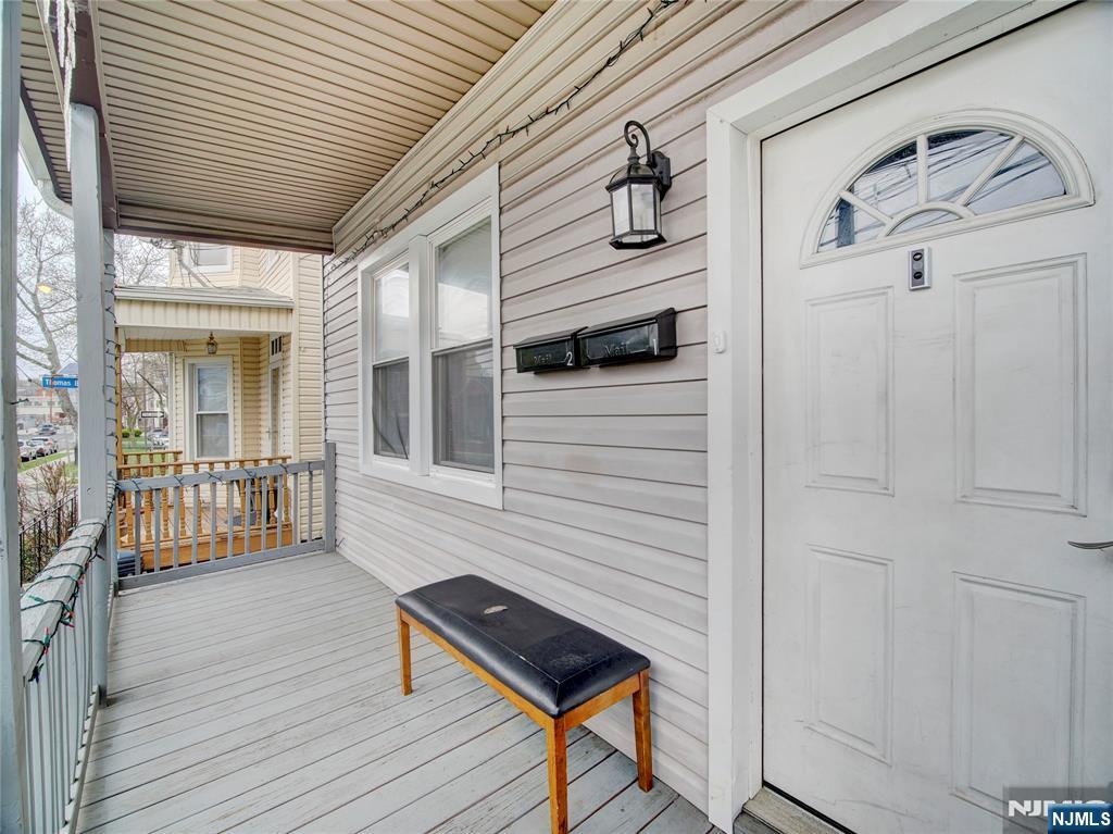 271 Washington Street - Photo 2