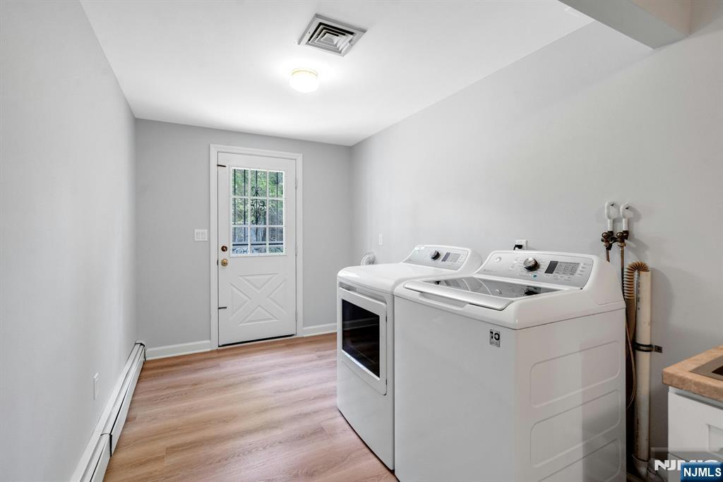 W/access to yard & paver patio