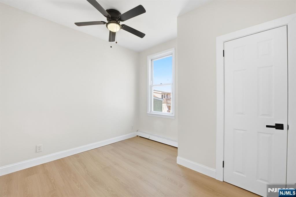 139 51st Street - Photo 5