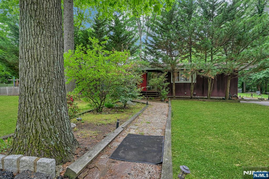 2009 Glen Ave, Twp Of Washington, NJ 07676