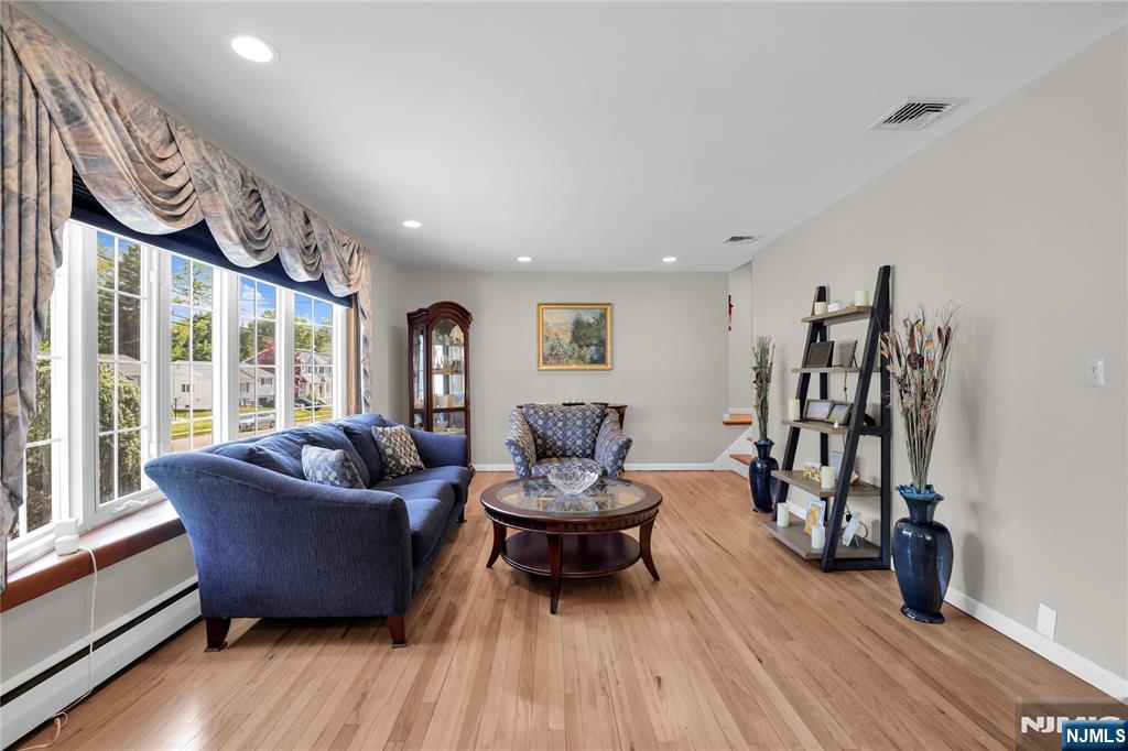 35 Old Orchard Court - Photo 4