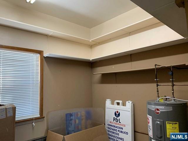 82 Passaic Street — photo 21