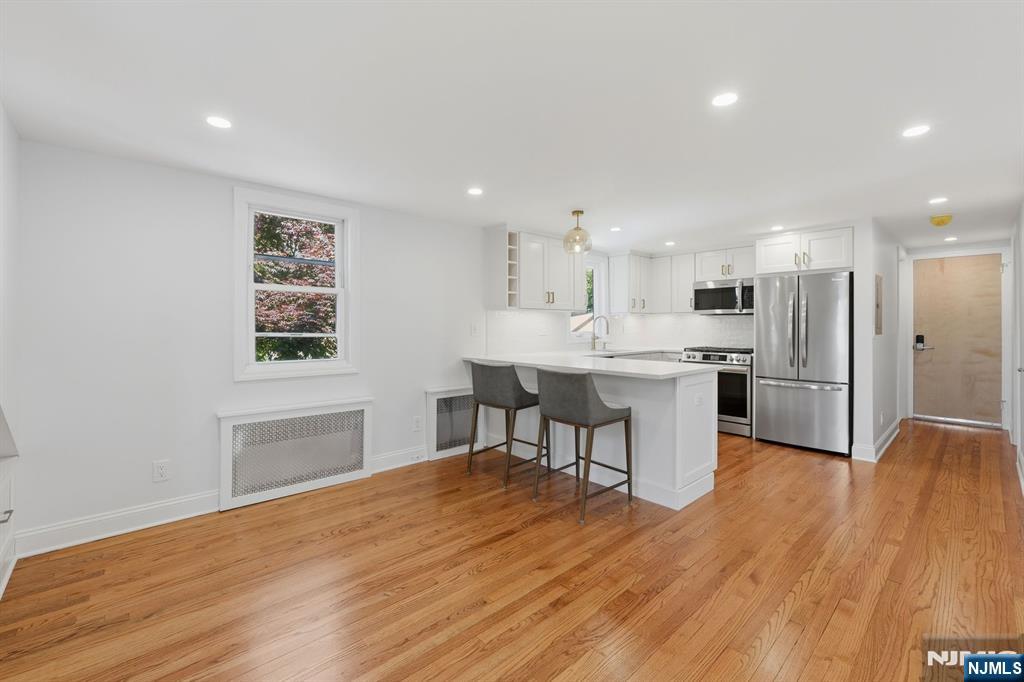 333 Florence Avenue 2 - Photo 5