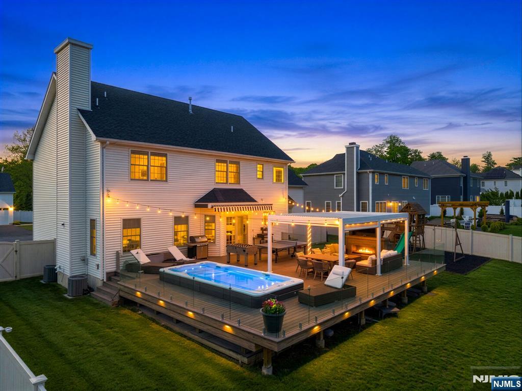 72 Colonial Woods Drive - Photo 2