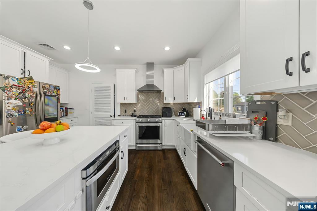 72 Colonial Woods Drive — photo 15