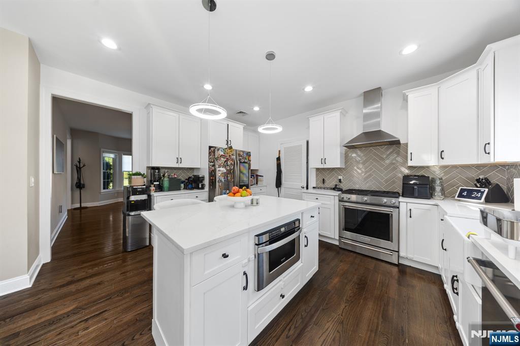 72 Colonial Woods Drive — photo 16